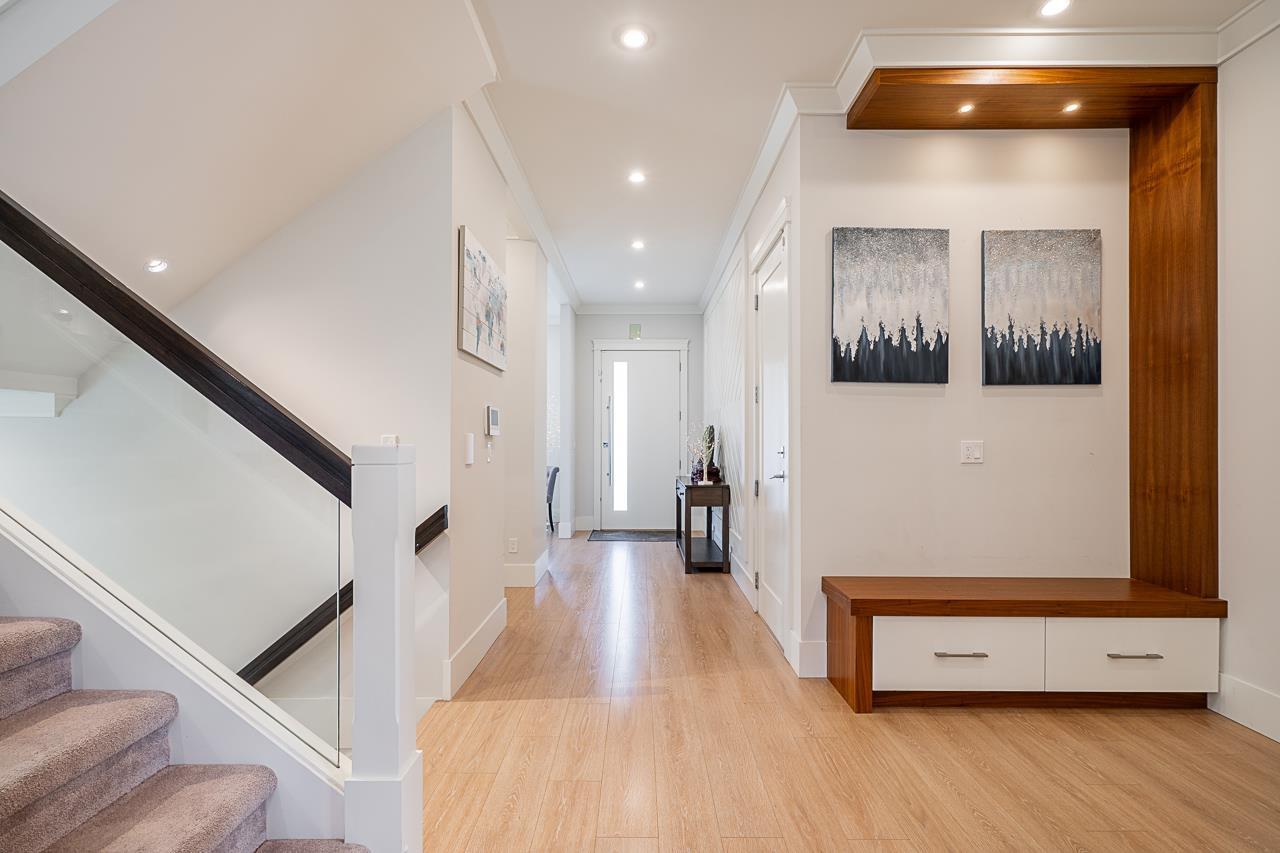 15699 77b Avenue, Surrey, British Columbia  V3S 3P9 - Photo 5 - R3078748