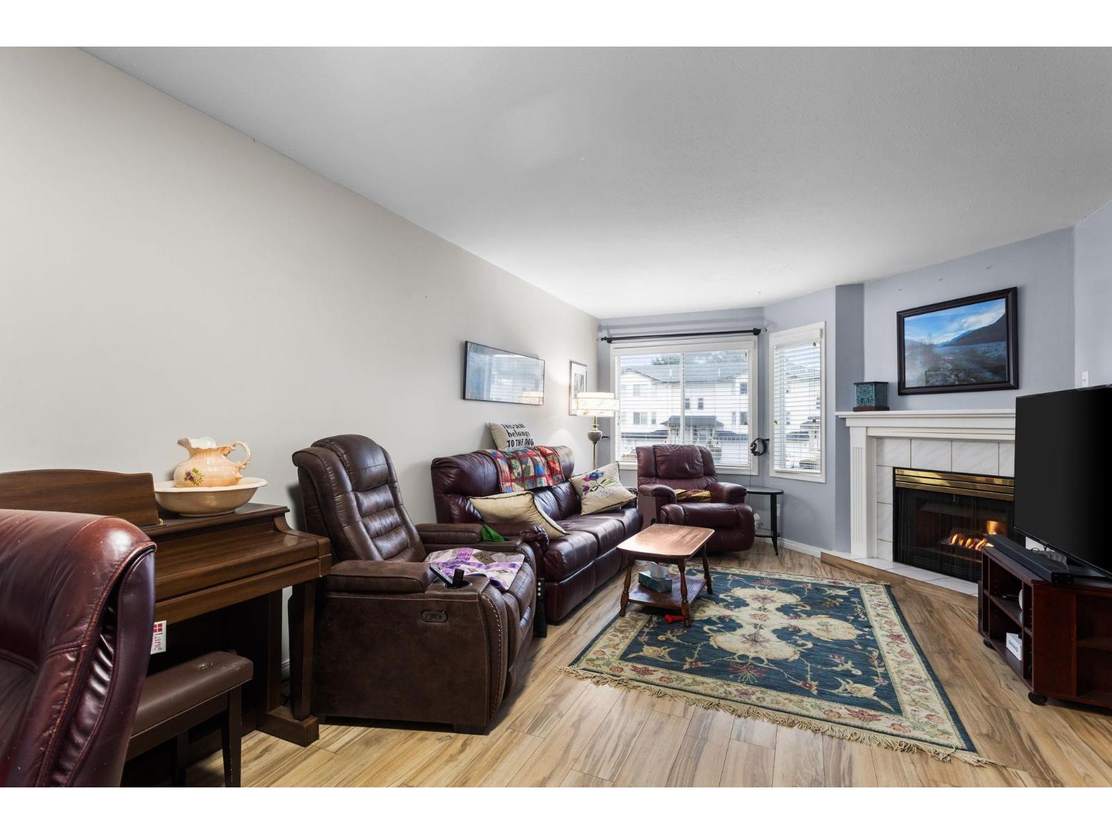 24 5904 Vedder Road, Vedder Crossing, Chilliwack, British Columbia  V2R 3E7 - Photo 1 - R3078525