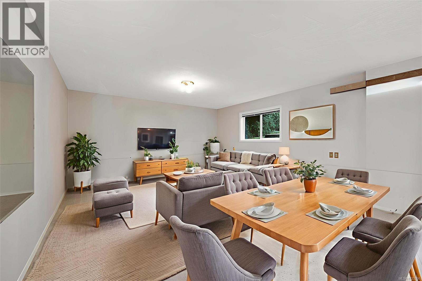 4335 Emily Carr Dr, Saanich, British Columbia  V8X 5E4 - Photo 45 - 1023256