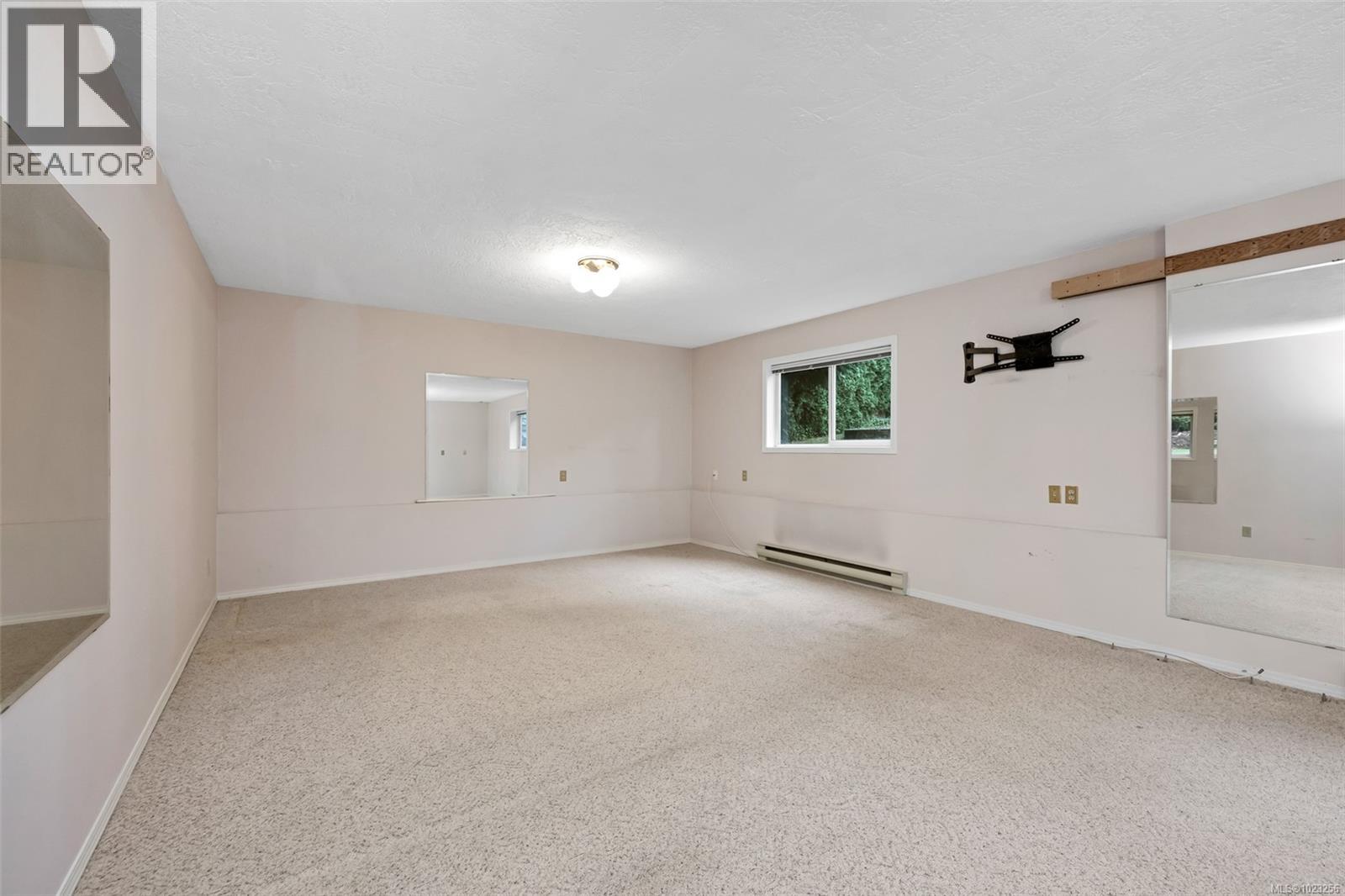 4335 Emily Carr Dr, Saanich, British Columbia  V8X 5E4 - Photo 46 - 1023256