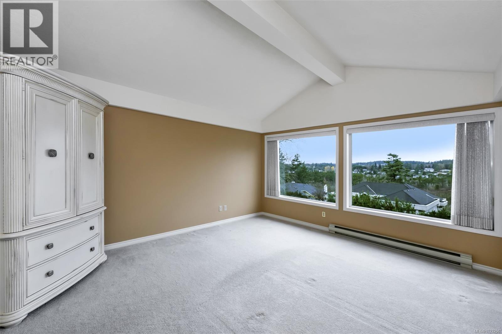 4335 Emily Carr Dr, Saanich, British Columbia  V8X 5E4 - Photo 50 - 1023256