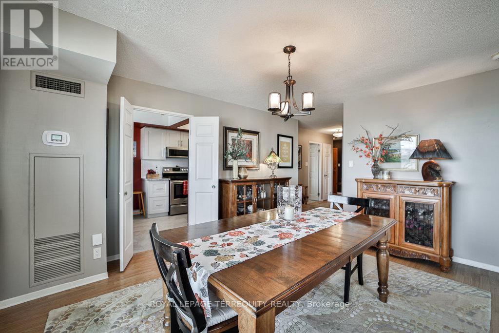 1106 - 195 Wynford Drive, Toronto, Ontario  M3C 3P3 - Photo 10 - C12697670