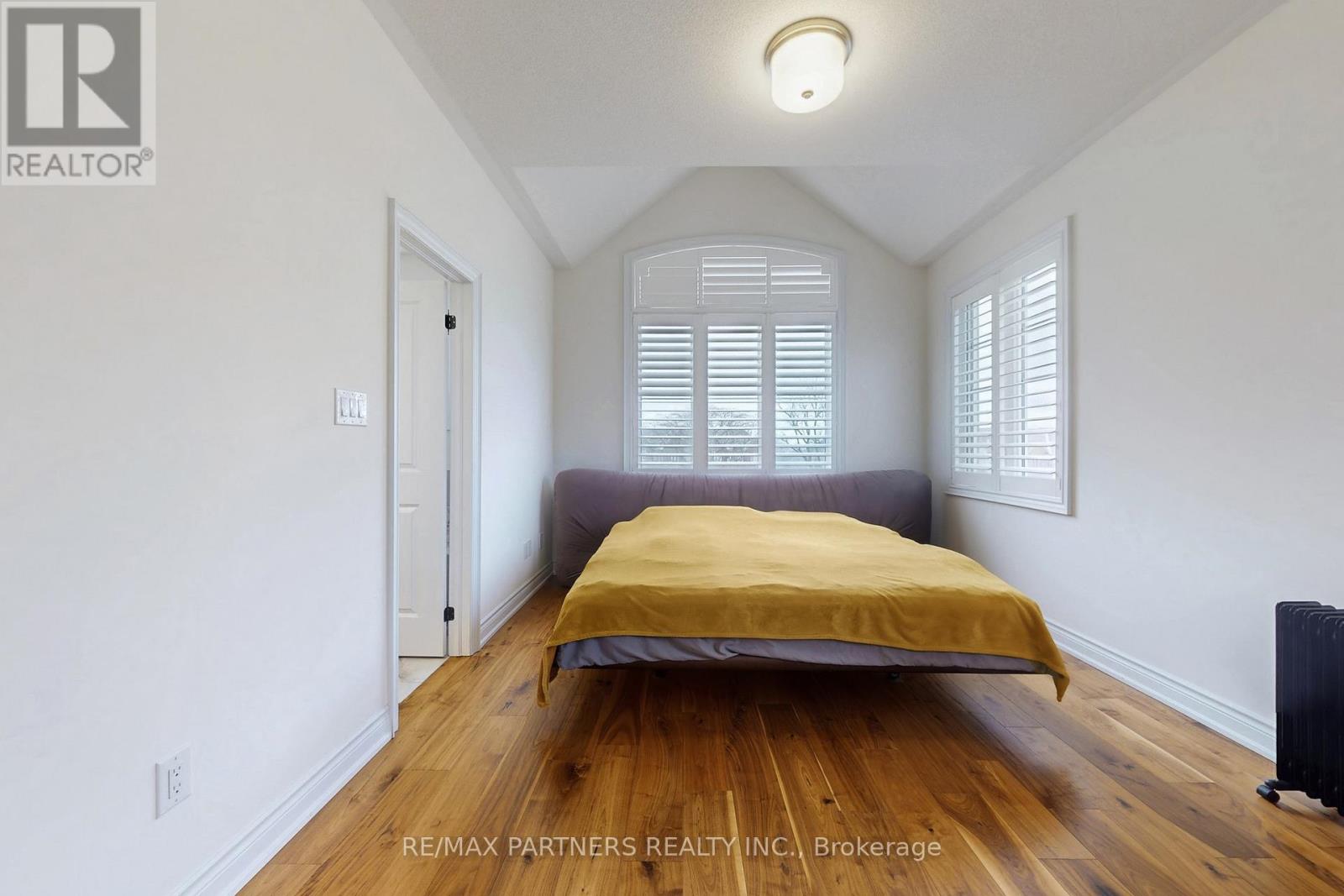 26 Island Green Lane, Markham, Ontario  L6C 0Y7 - Photo 21 - N12677544