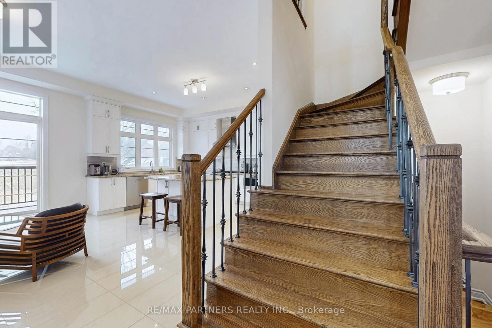 26 Island Green Lane, Markham, Ontario  L6C 0Y7 - Photo 19 - N12677544