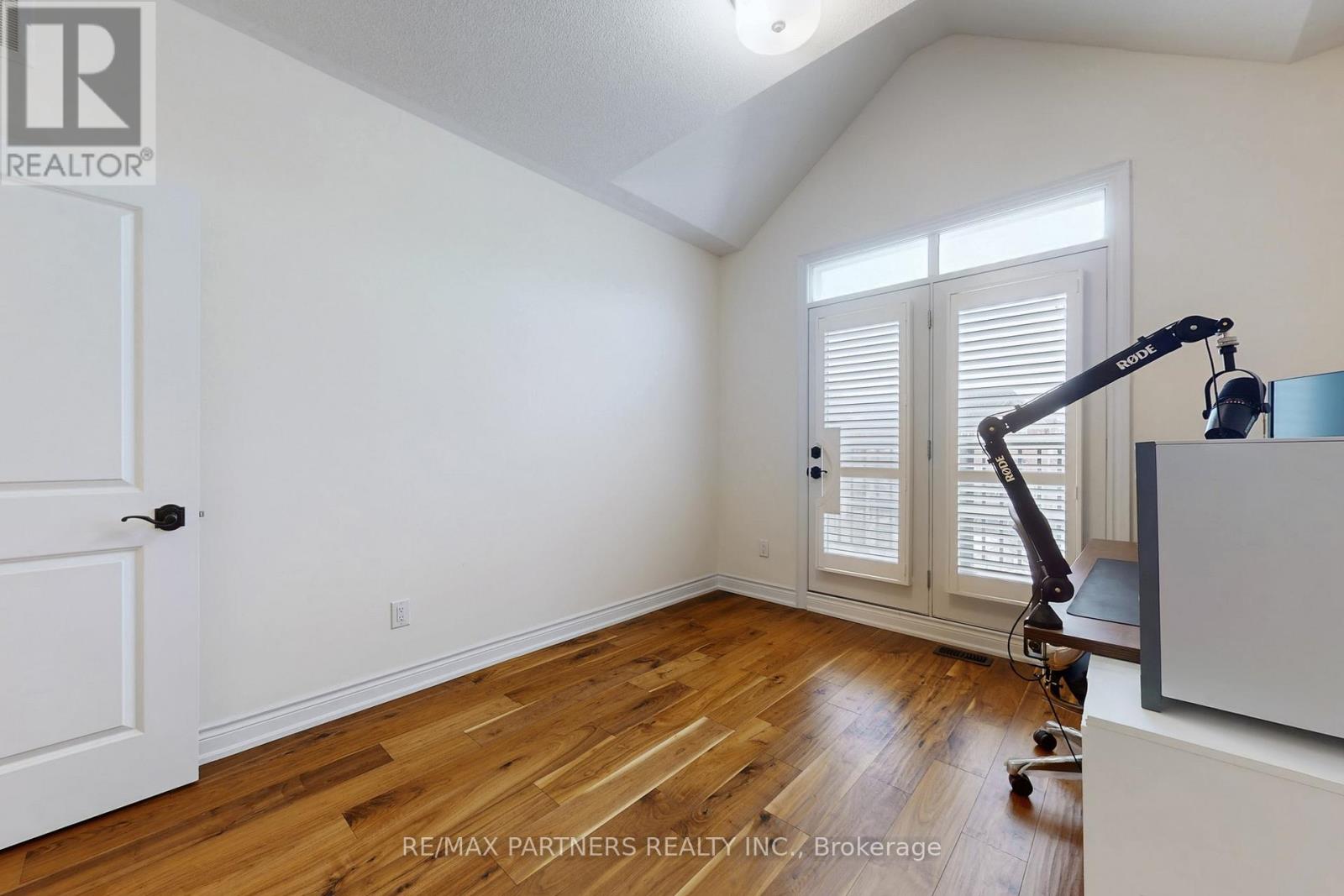 26 Island Green Lane, Markham, Ontario  L6C 0Y7 - Photo 26 - N12677544