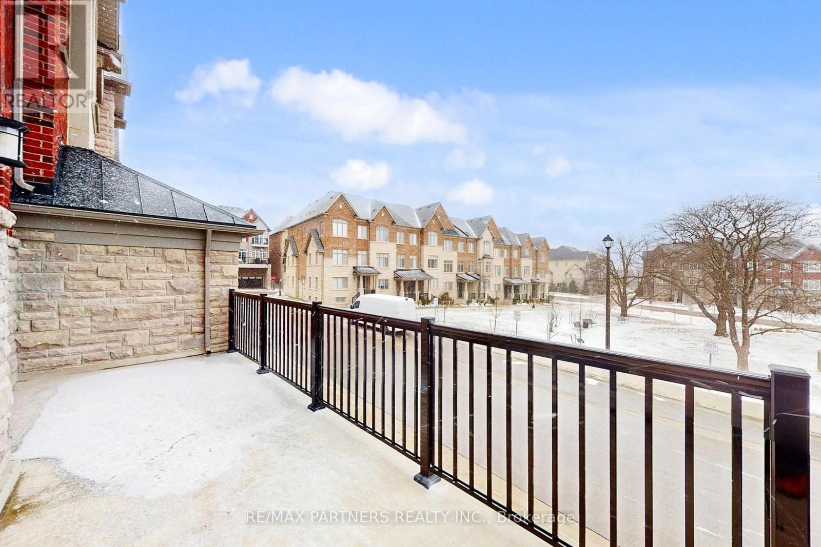 26 Island Green Lane, Markham, Ontario  L6C 0Y7 - Photo 39 - N12677544