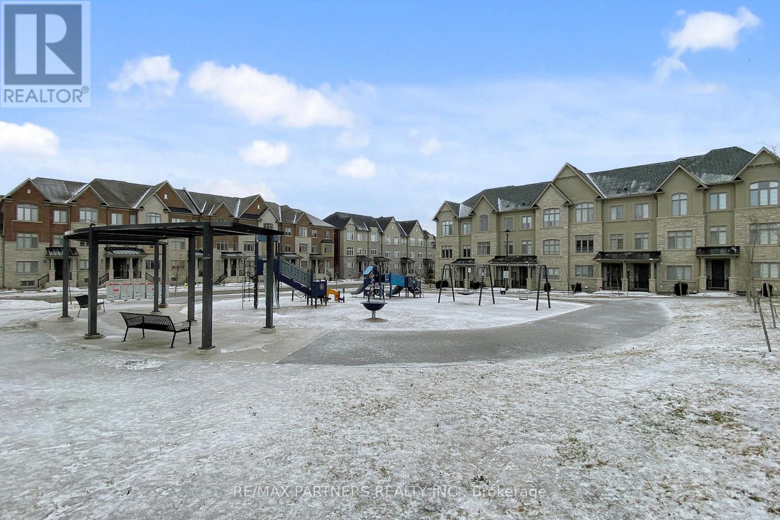 26 Island Green Lane, Markham, Ontario  L6C 0Y7 - Photo 49 - N12677544