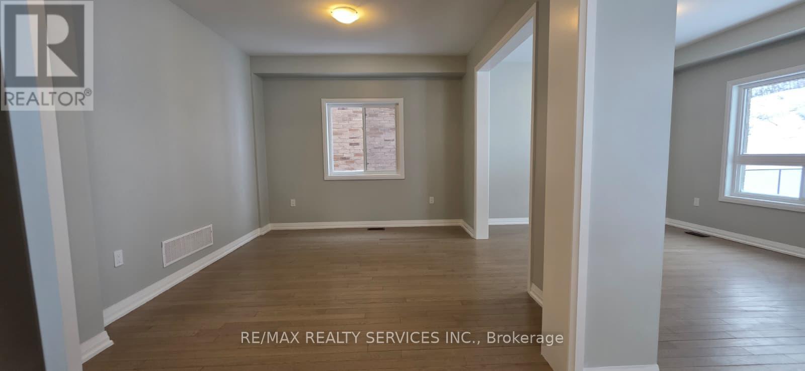 11 Revol Road, Penetanguishene, Ontario  L9M 0W8 - Photo 22 - S12654886