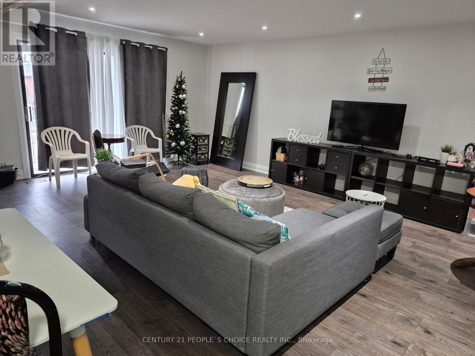 Upper - 82 John Lindsay Court, Toronto, Ontario  M3L 2K1 - Photo 5 - W12626862