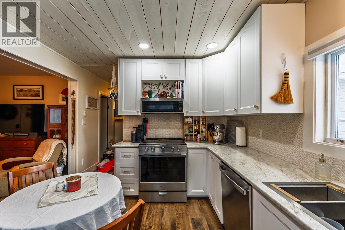 2373 Regents Crescent, Prince George, British Columbia  V2L 4W4 - Photo 5 - R3077969