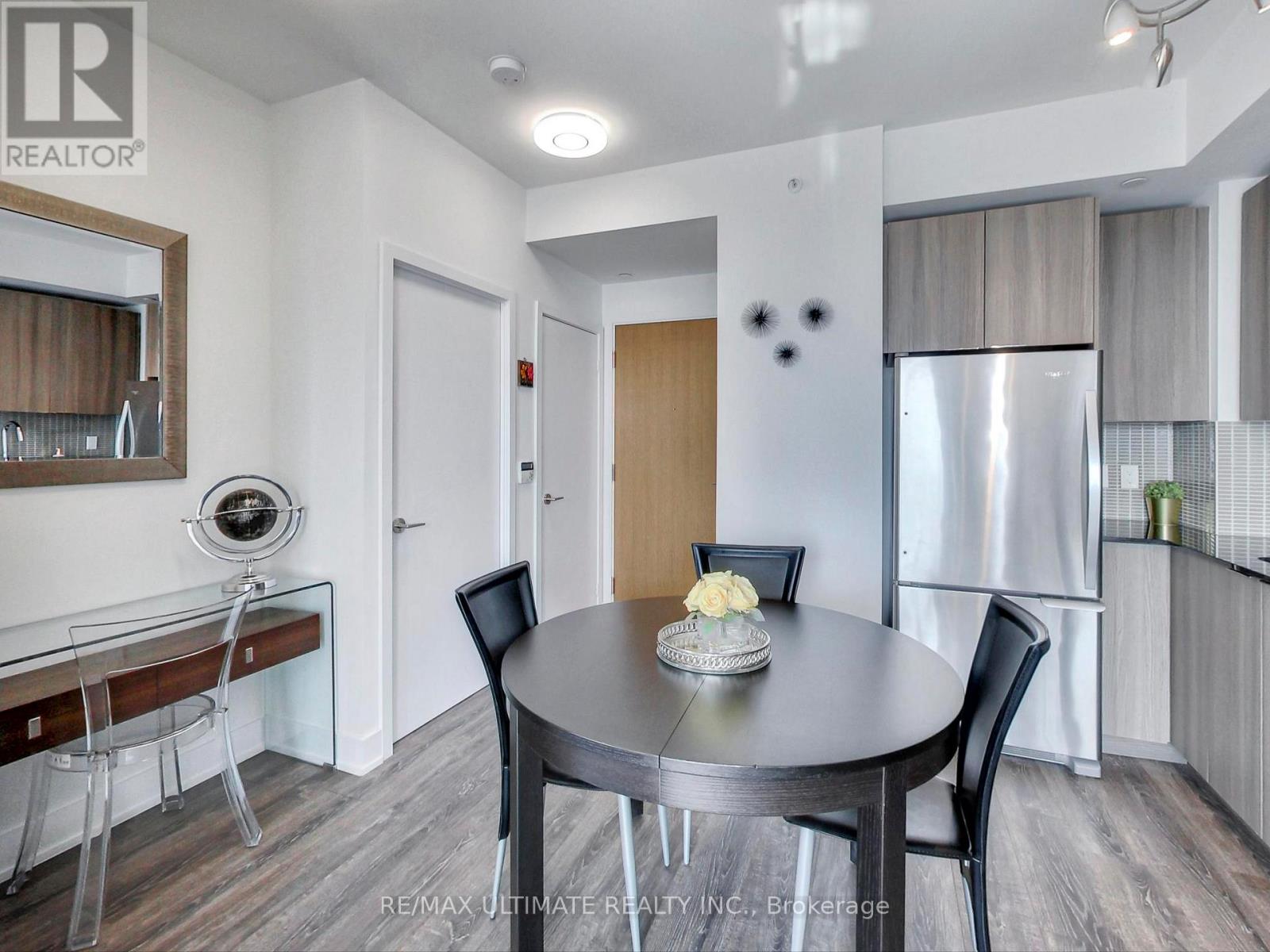 2219 - 30 Shore Breeze Drive, Toronto, Ontario  M8V 0J1 - Photo 16 - W12697650