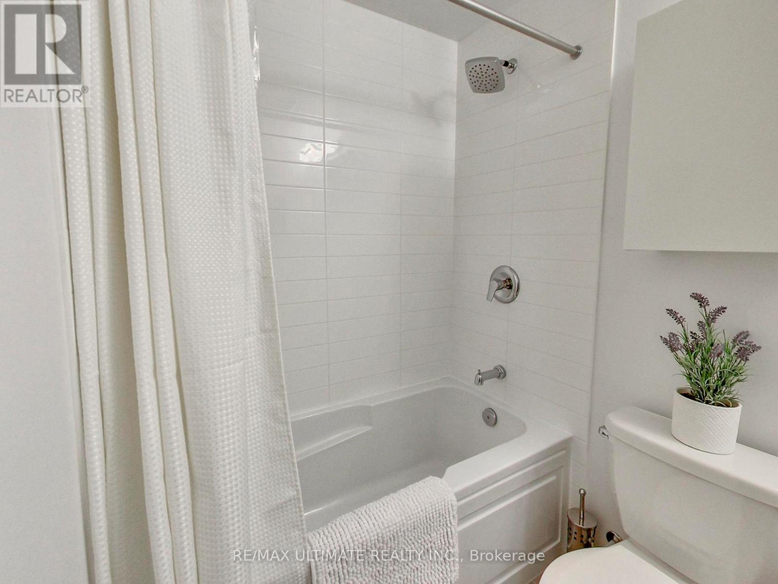 2219 - 30 Shore Breeze Drive, Toronto, Ontario  M8V 0J1 - Photo 27 - W12697650