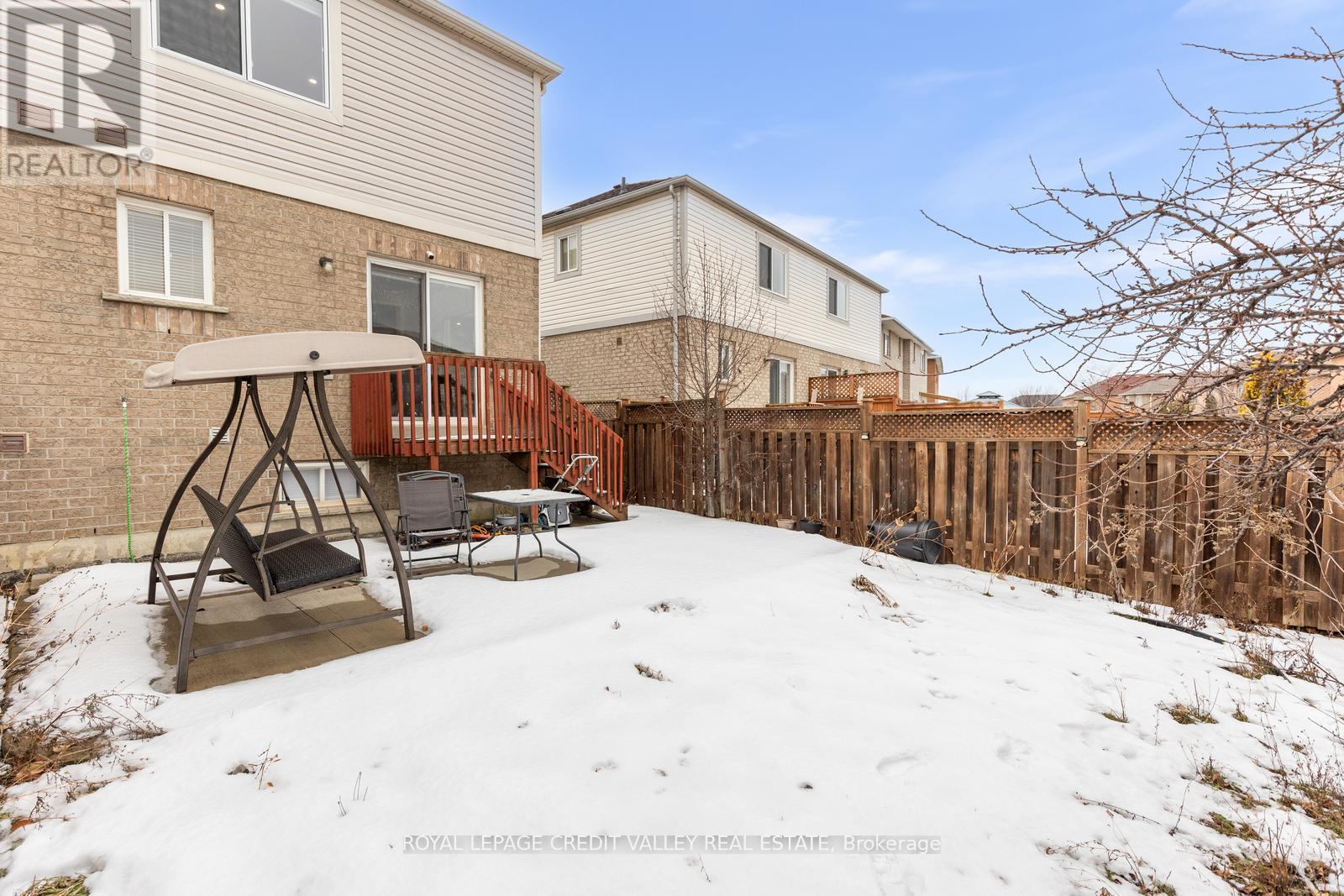 84 Whiteface Crescent, Brampton, Ontario  L6X 4X3 - Photo 32 - W12697674