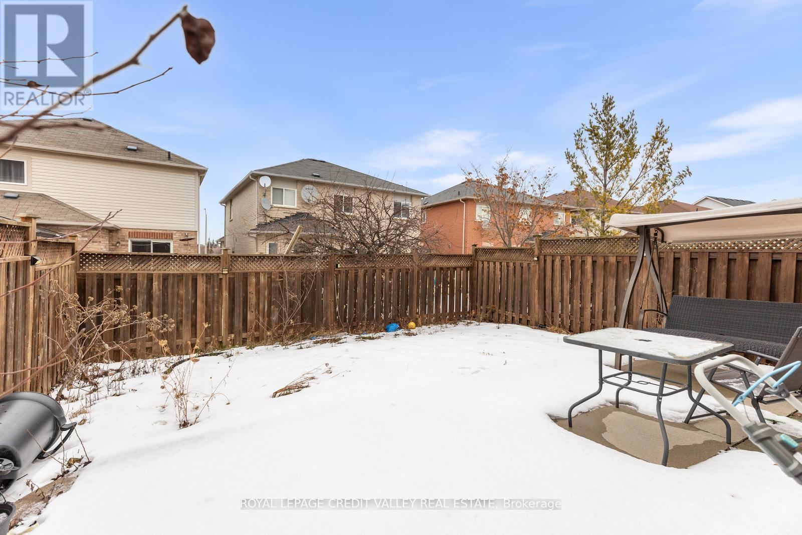 84 Whiteface Crescent, Brampton, Ontario  L6X 4X3 - Photo 33 - W12697674