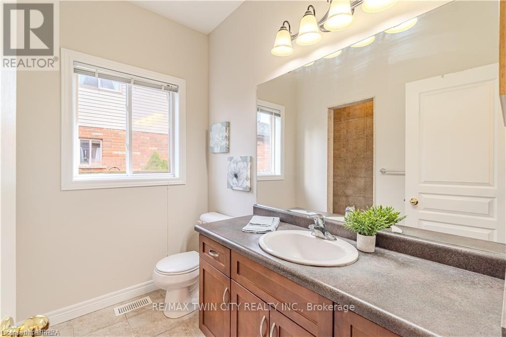 11 Irongate Drive, Brant, Ontario  N3L 4G4 - Photo 20 - X12697624