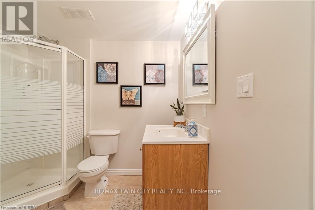 11 Irongate Drive, Brant, Ontario  N3L 4G4 - Photo 25 - X12697624