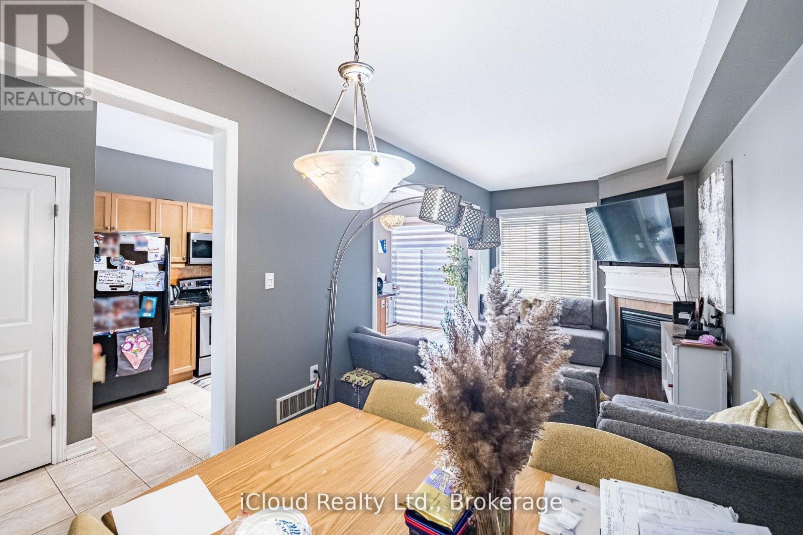 20 - 45 Seabreeze Crescent, Hamilton, Ontario  L8E 0G1 - Photo 5 - X12697634