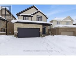 352 CHOKECHERRY CRESCENT, Waterloo, Ontario