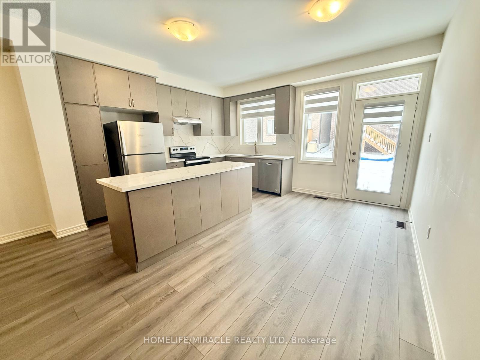 21 Gledhill Crescent W, Cambridge, Ontario  N1T 0G2 - Photo 5 - X12697676