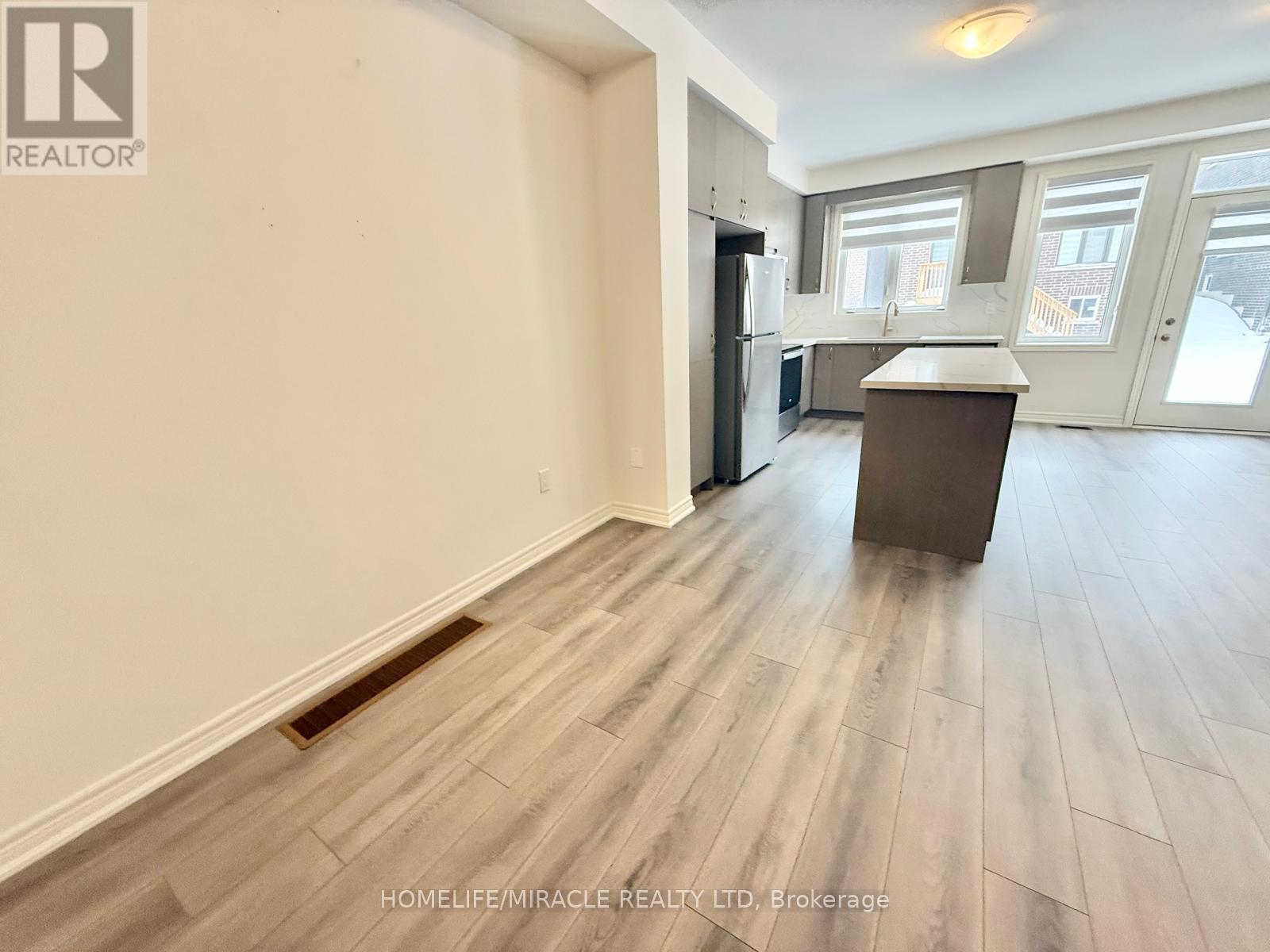 21 Gledhill Crescent W, Cambridge, Ontario  N1T 0G2 - Photo 9 - X12697676