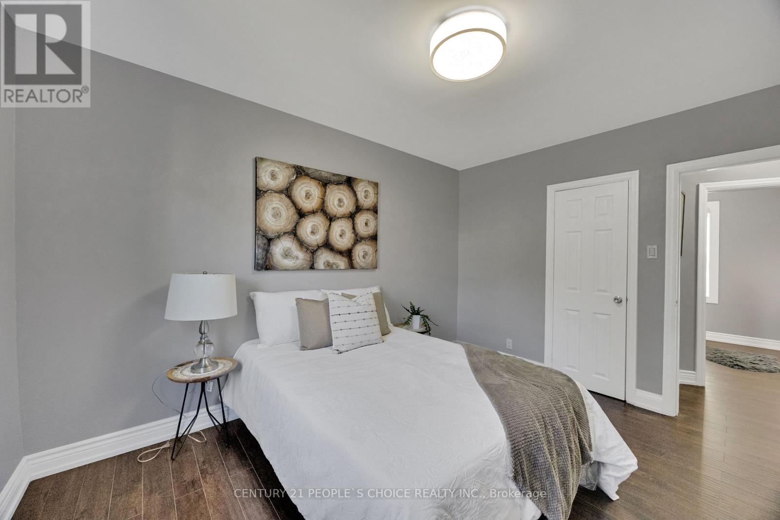 1268 Northaven Drive N, Mississauga, Ontario  L5G 4E7 - Photo 23 - W12696652