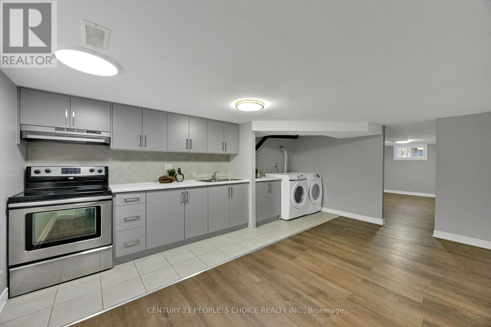 1268 Northaven Drive N, Mississauga, Ontario  L5G 4E7 - Photo 36 - W12696652