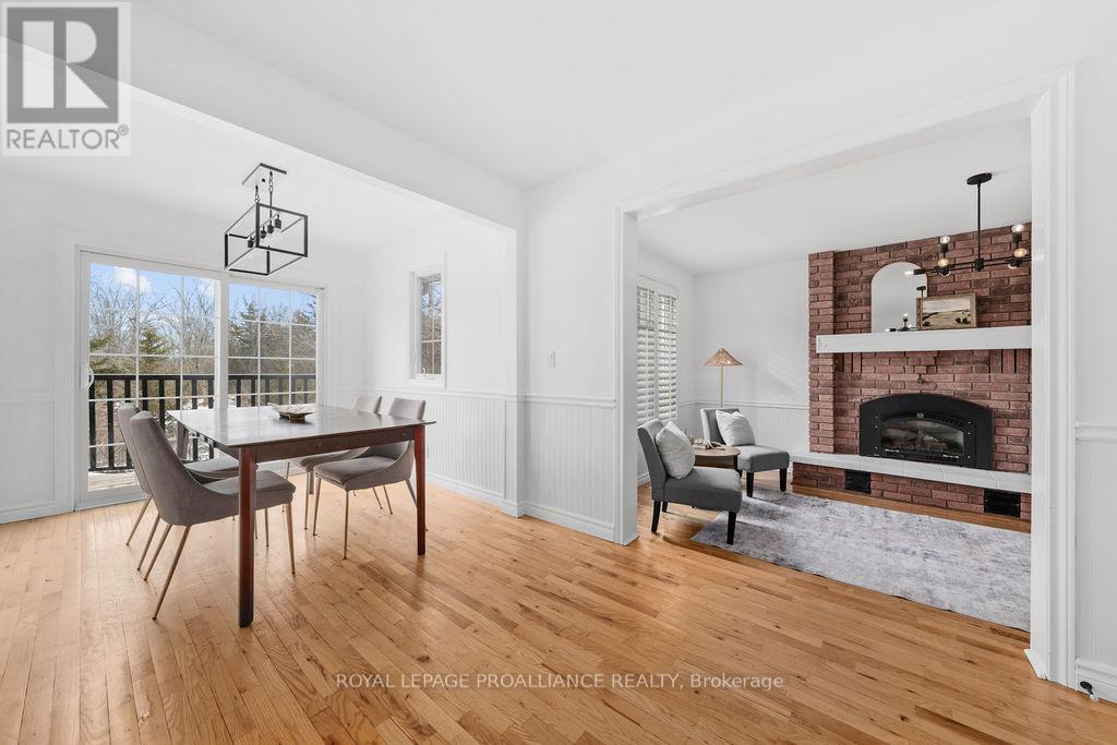 29 Sherwood Crescent, Belleville (Belleville Ward), Ontario  K8P 5G2 - Photo 15 - X12697742