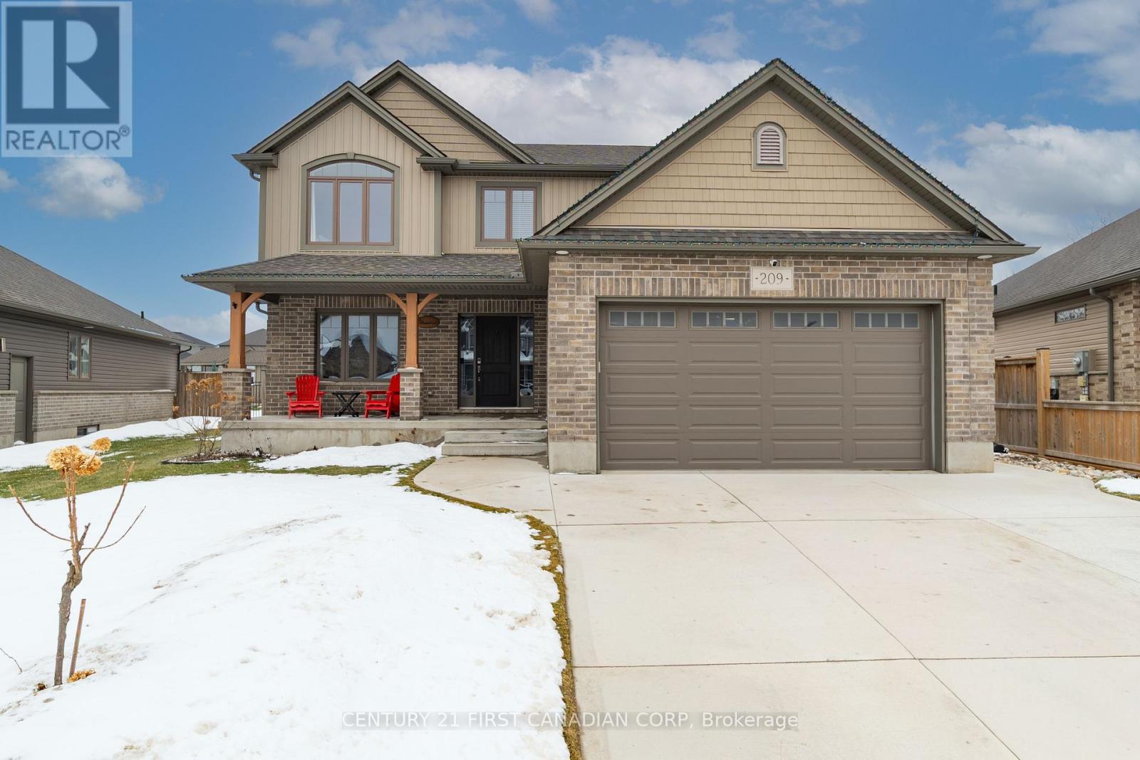 209 CAMPANALE WAY, Lucan Biddulph, Ontario