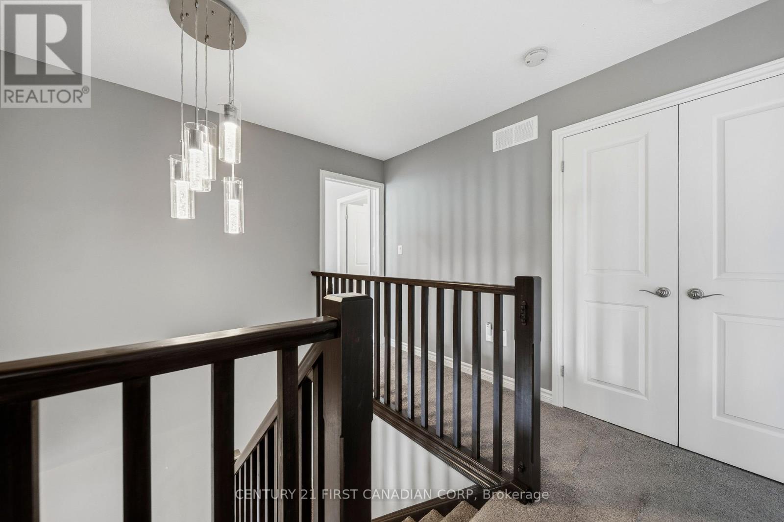 209 Campanale Way, Lucan Biddulph, Ontario  N0M 2J0 - Photo 33 - X12697692