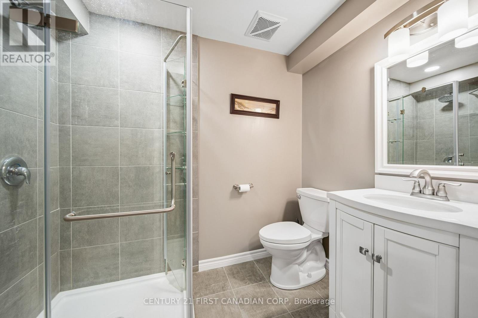 209 Campanale Way, Lucan Biddulph, Ontario  N0M 2J0 - Photo 48 - X12697692