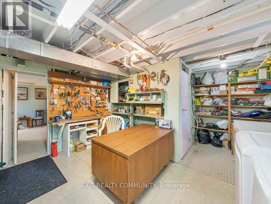 651 Roger Street, Sarnia, Ontario  N7S 4A5 - Photo 17 - X12697712