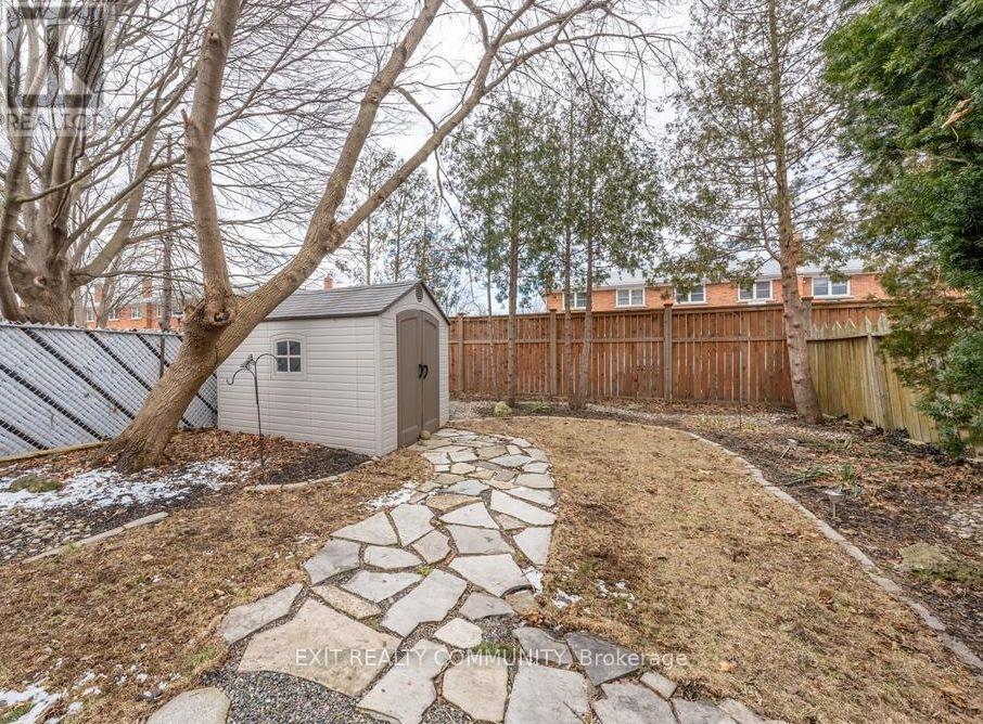 651 Roger Street, Sarnia, Ontario  N7S 4A5 - Photo 24 - X12697712