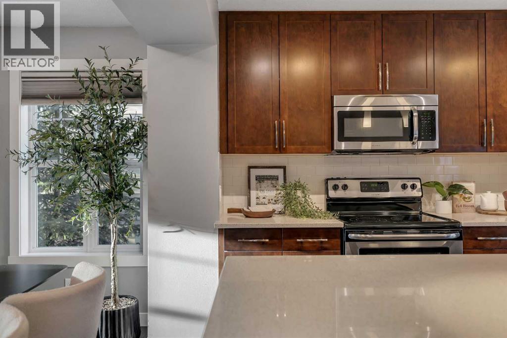 526 Mckenzie Towne Drive Se, Calgary, Alberta  T2Z 1C7 - Photo 9 - A2278409