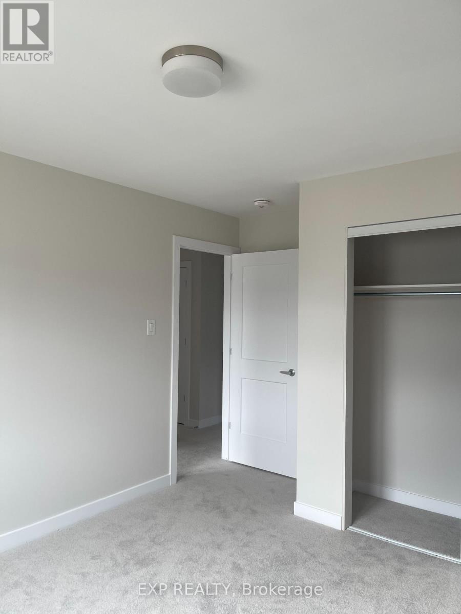 510 Oldenburg Avenue, Ottawa, Ontario K0A 2Z0 - Photo 14 - X12697682