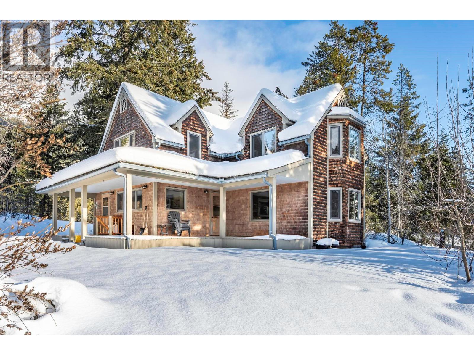 1615 Campbell Road, golden, British Columbia