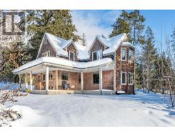 1615 Campbell Road, golden, British Columbia