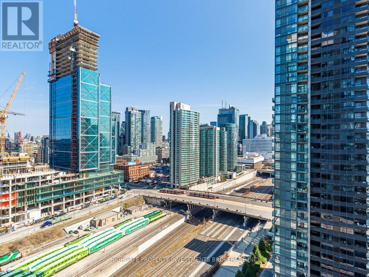 2502 - 25 Capreol Court, Toronto, Ontario  M5V 3Z7 - Photo 18 - C12697710