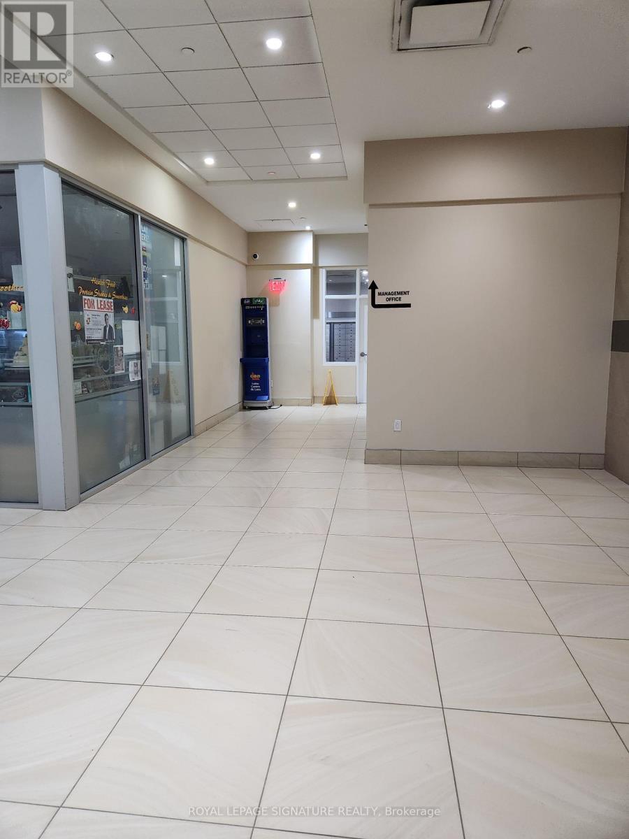 47 - 384 Yonge Street, Toronto, Ontario  M5G 2K2 - Photo 11 - C12697730