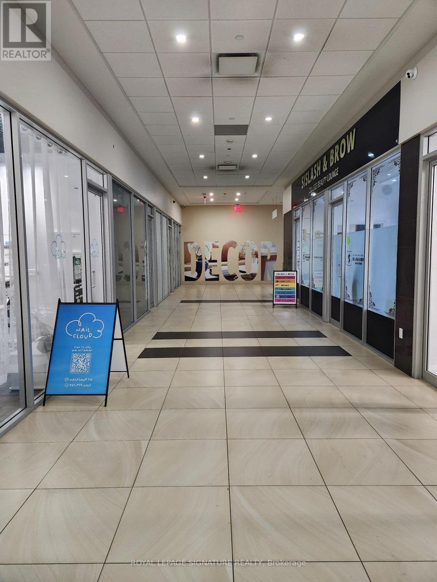 47 - 384 Yonge Street, Toronto, Ontario  M5G 2K2 - Photo 15 - C12697730