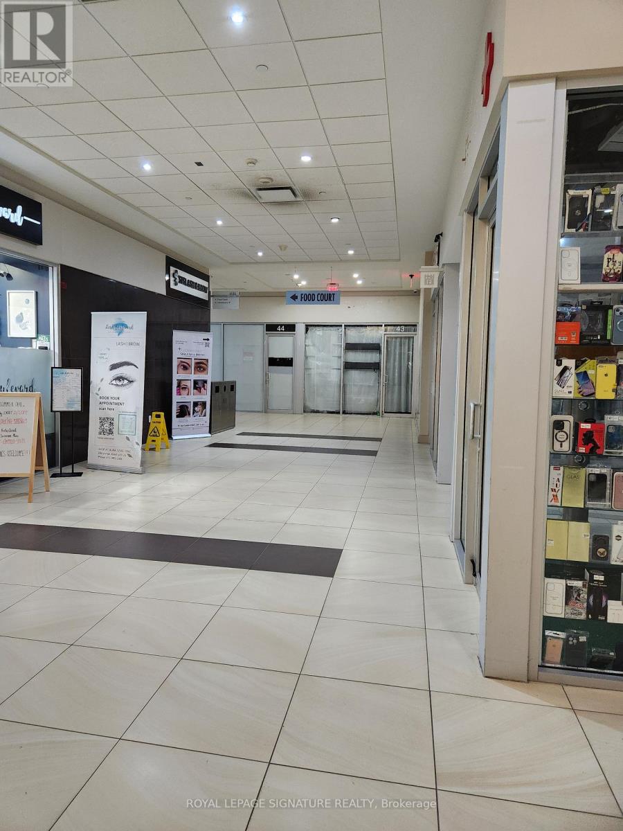 47 - 384 Yonge Street, Toronto, Ontario  M5G 2K2 - Photo 25 - C12697730