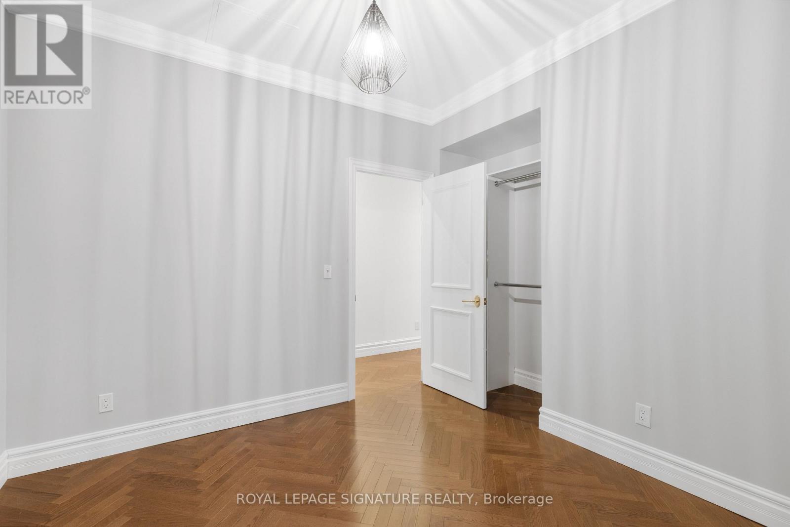 1406 - 7 King Street E, Toronto, Ontario  M5C 3C5 - Photo 21 - C12697758