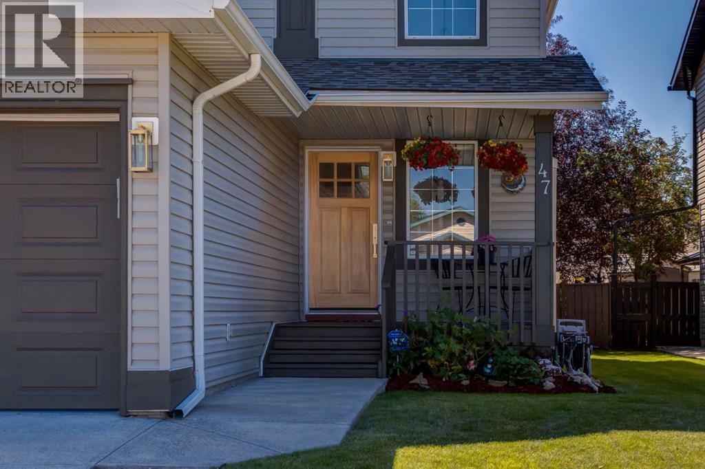 47 Springs Crescent Se, Airdrie, Alberta  T4A 2C7 - Photo 3 - A2279309