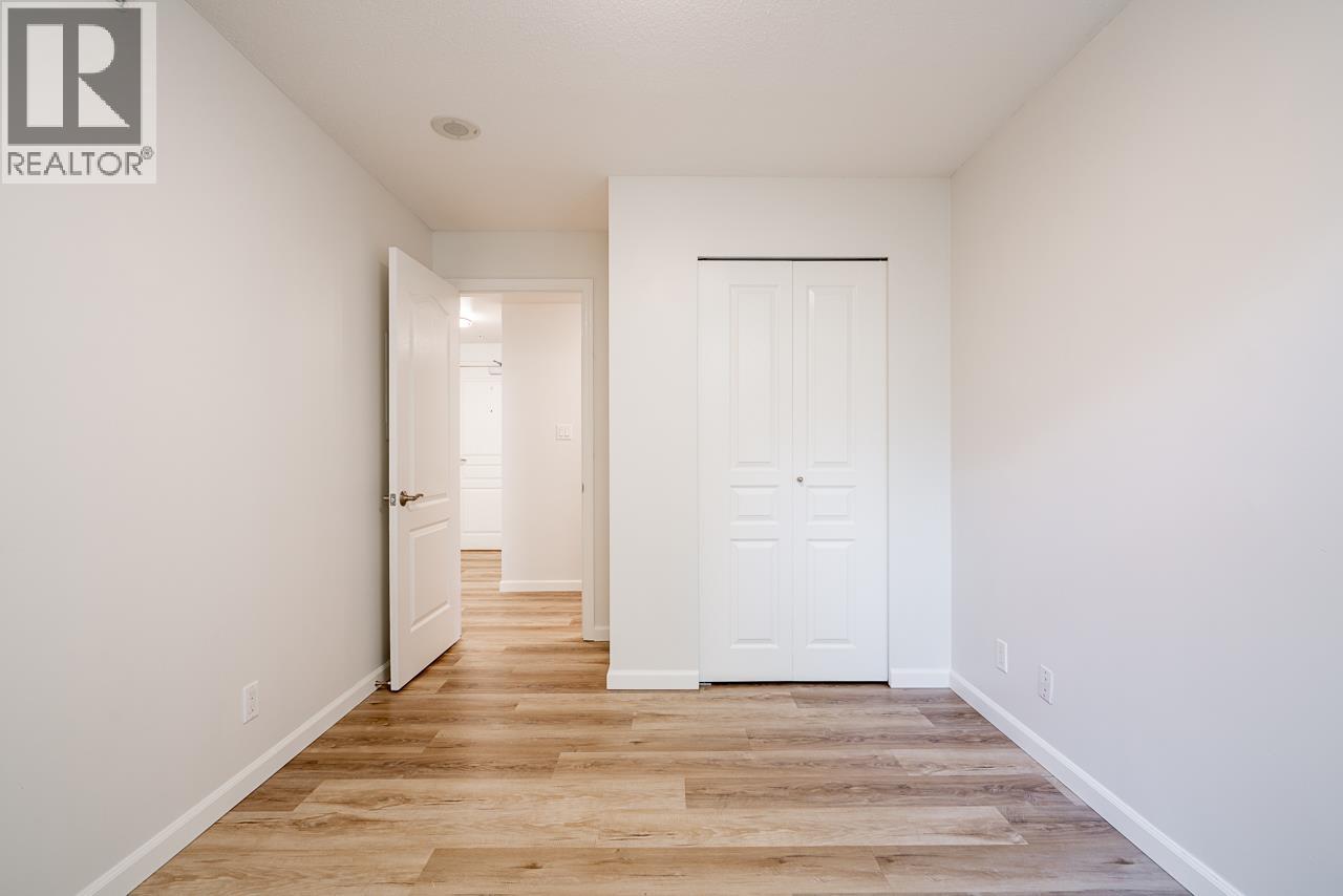 005 9298 University Crescent, Burnaby, British Columbia  V5A 4X8 - Photo 32 - R3075032