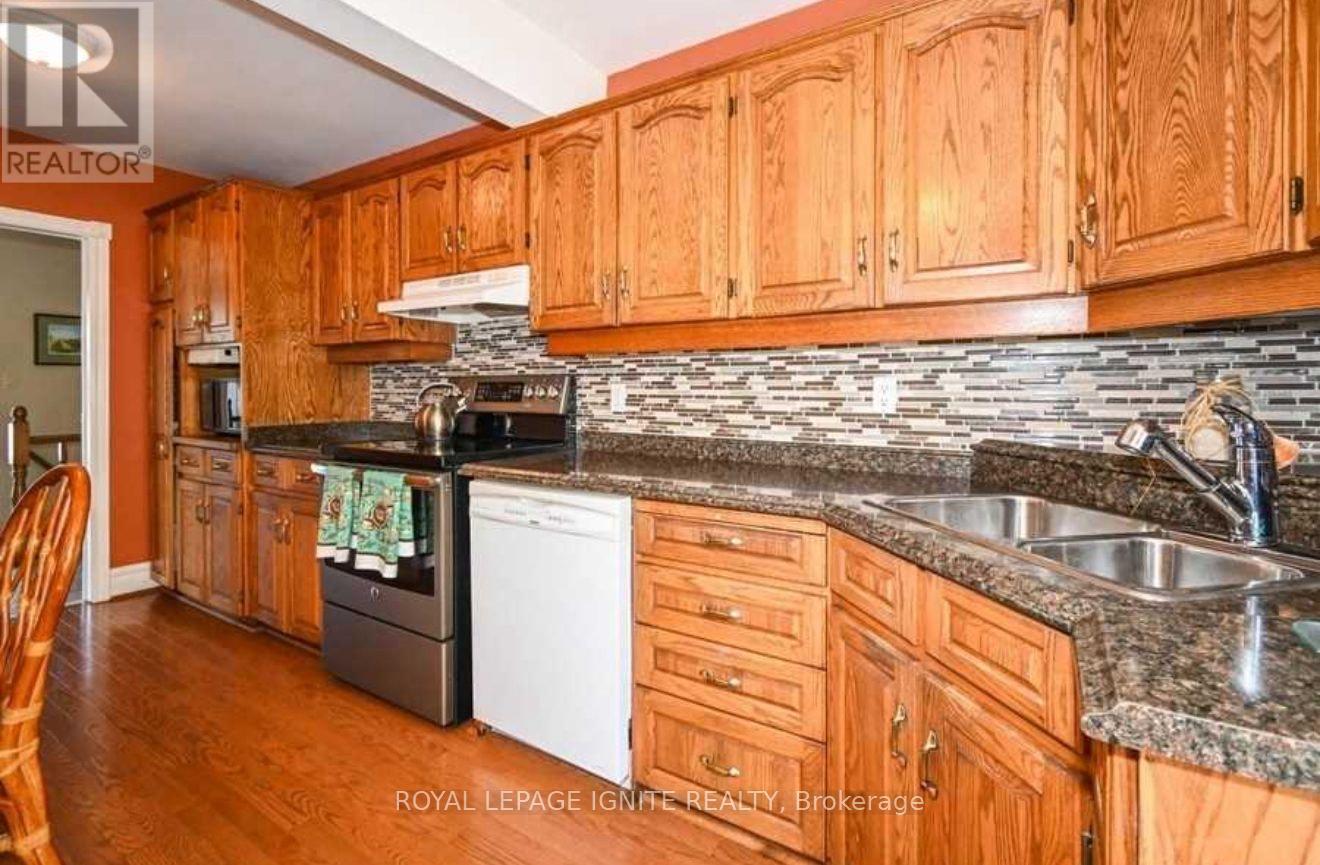 Room - 92 Bobmar Road, Toronto, Ontario  M1C 1C9 - Photo 12 - E12697738