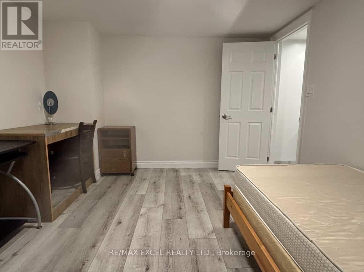 26 Pipers Green Avenue, Toronto, Ontario  M1S 3J8 - Photo 18 - E12697752