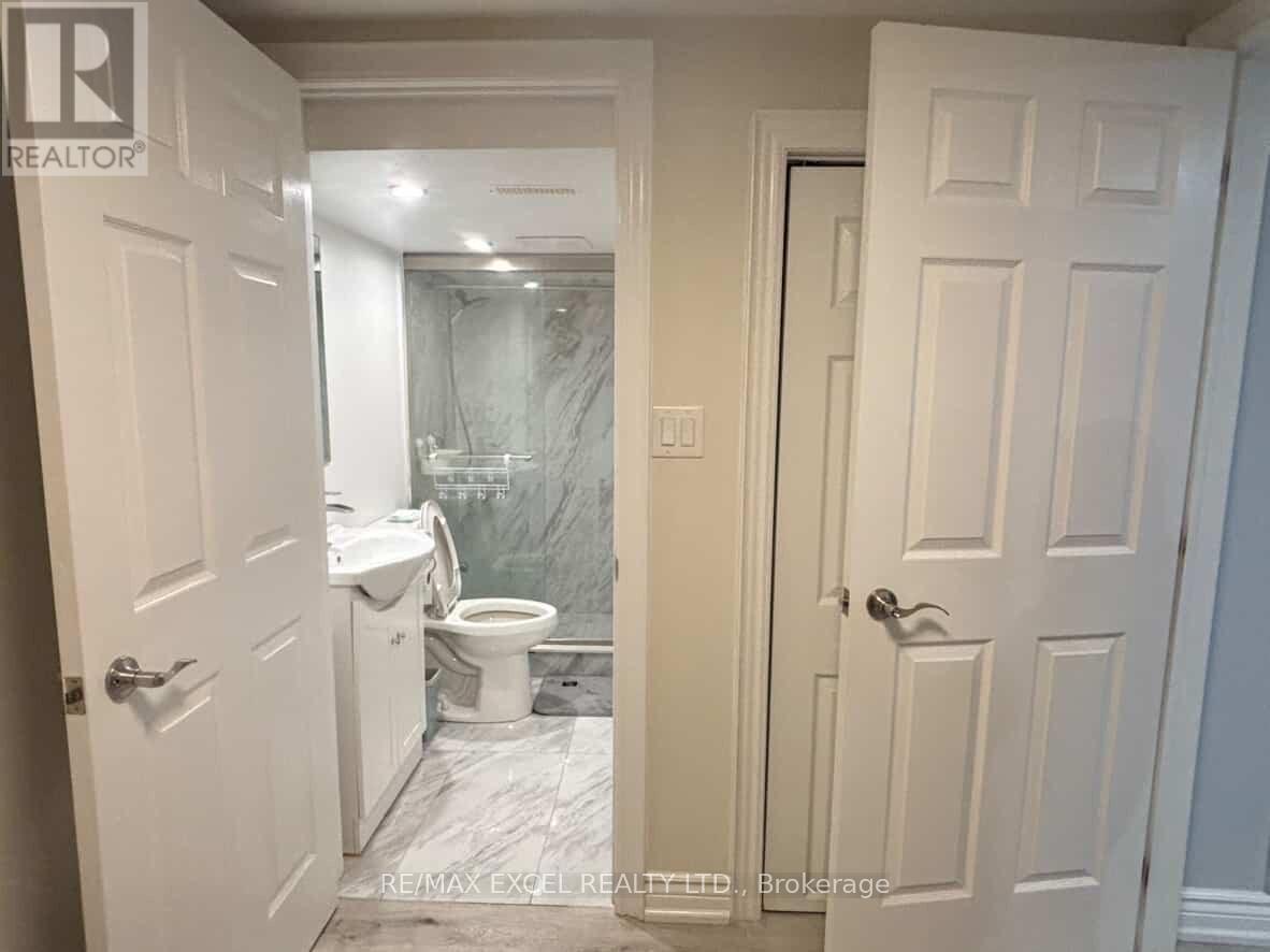 26 Pipers Green Avenue, Toronto, Ontario  M1S 3J8 - Photo 31 - E12697752