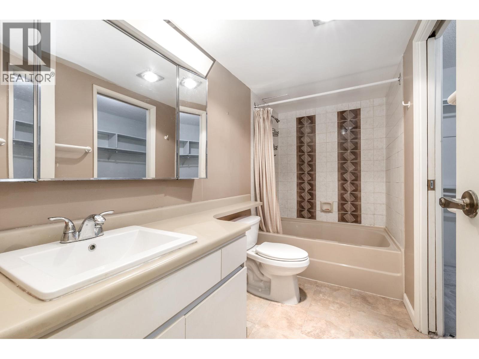 410 1435 Nelson Street, Vancouver, British Columbia  V6G 2Z3 - Photo 13 - R3079099