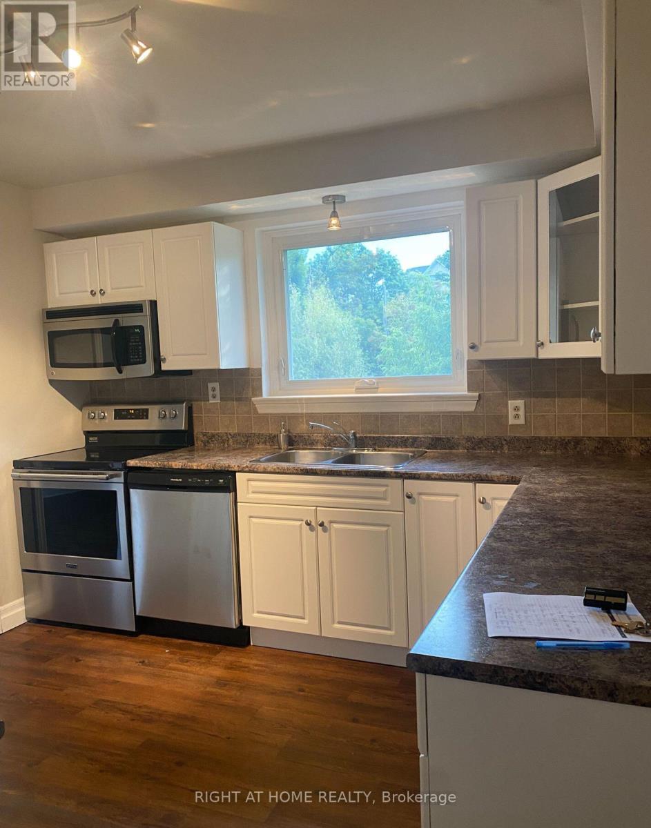 38 Main Street N, Uxbridge, Ontario  L9P 1J7 - Photo 5 - N12697748