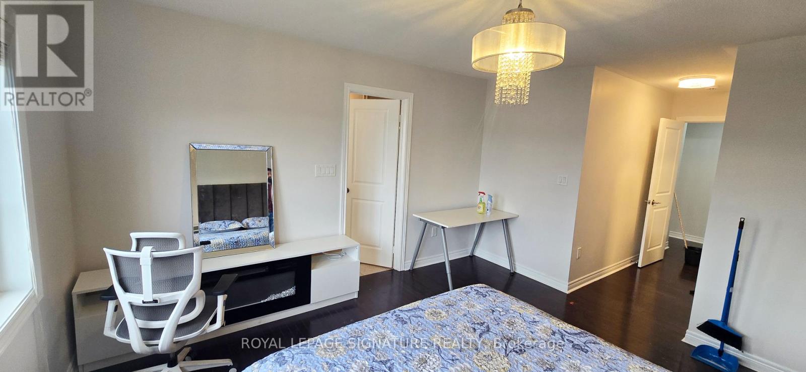 86 Bernadino Street, Brampton, Ontario  L6P 4G1 - Photo 20 - W12697636