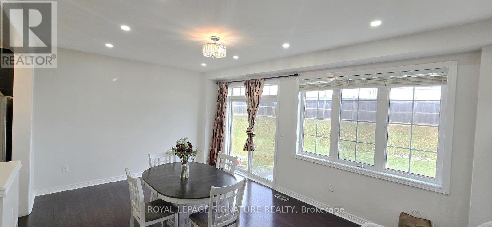 86 Bernadino Street, Brampton, Ontario  L6P 4G1 - Photo 3 - W12697636